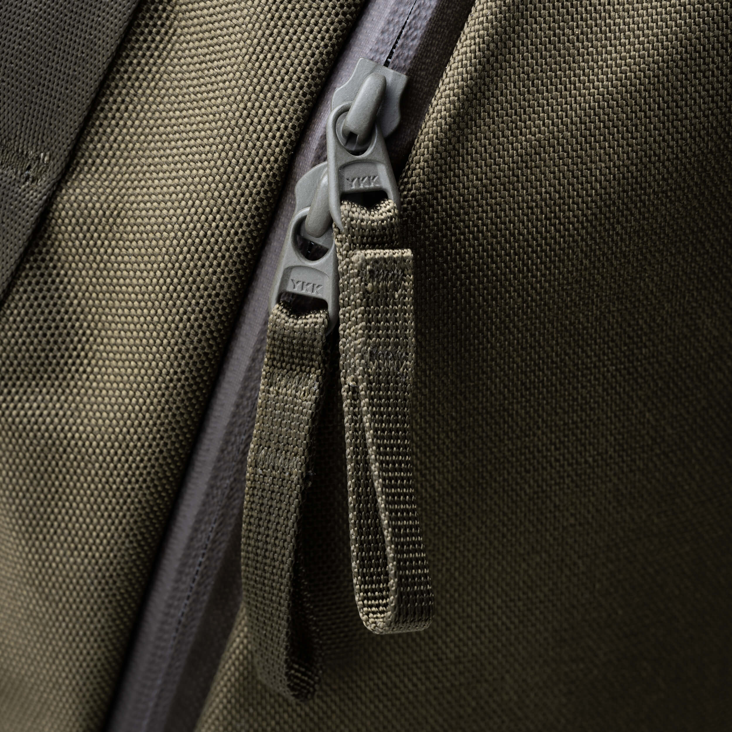 Daily_Backpack_Cordura_Olive_13_6.jpg