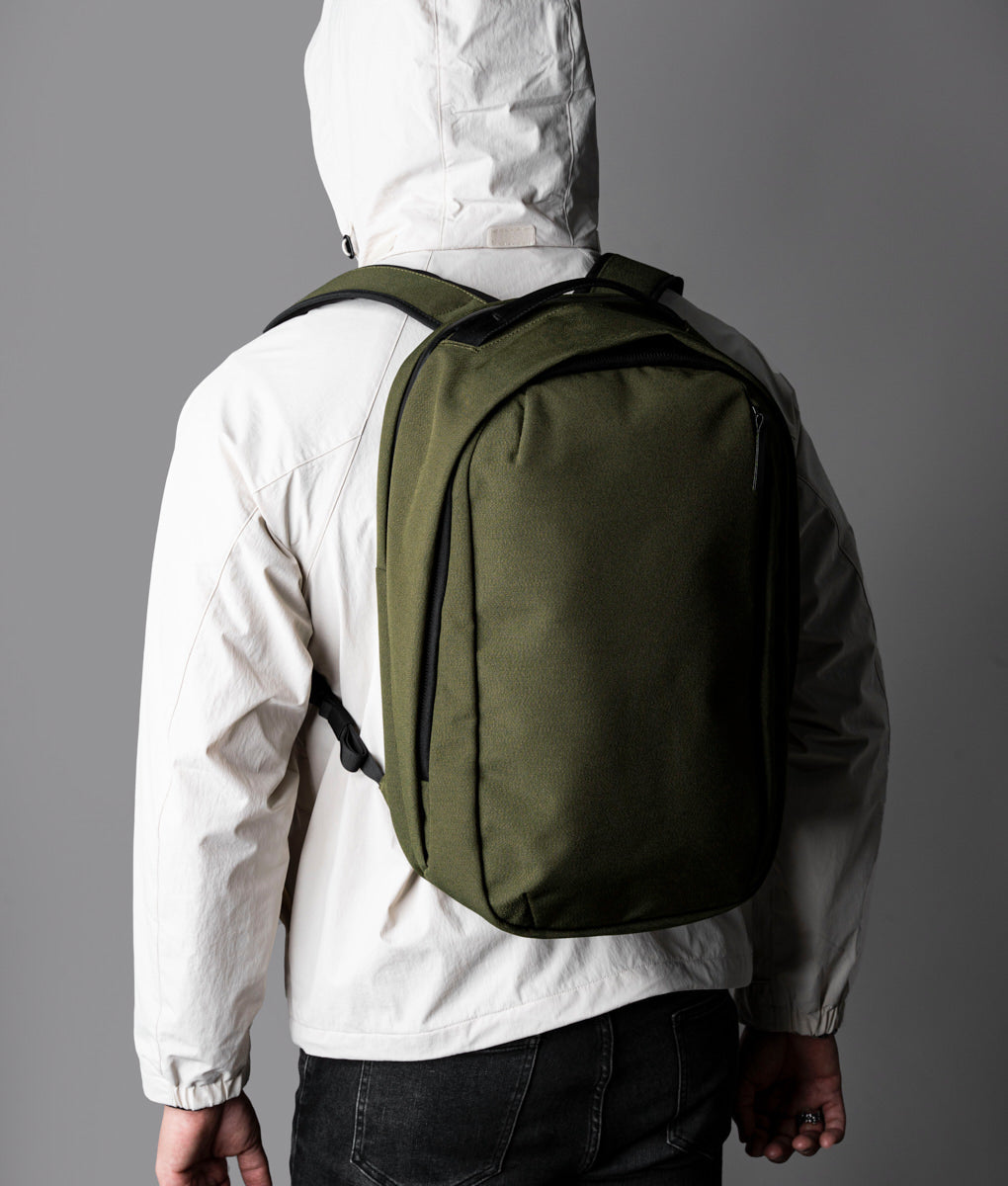 METRO_BACKPACK_24L_AXOFLUX_GREEN_29.jpg